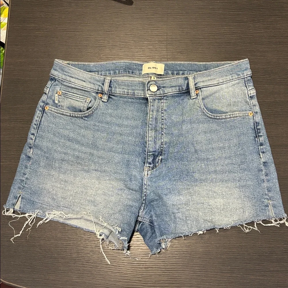DL1961 Women’s Blue Denim High Waist Marion Short‎ Size 31” - Picture 4 of 10
